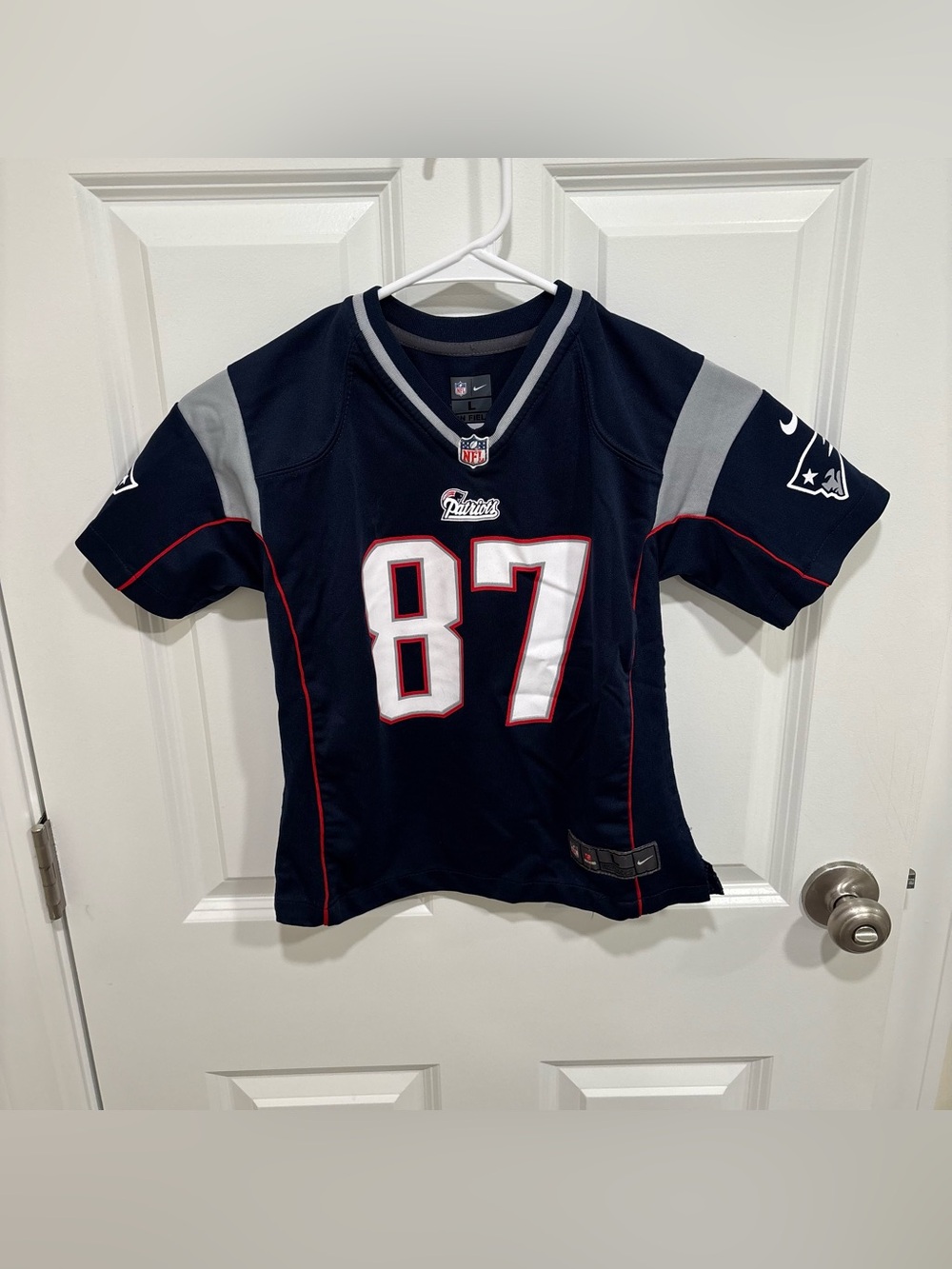 Nike NFL New England Patriots Rob Gronkowski #87 Football Jersey Boys U.S. Large